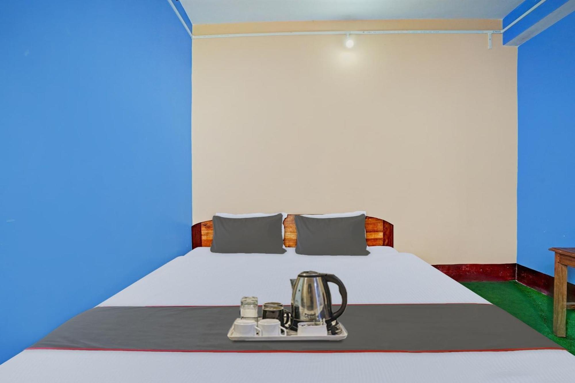 Capital O Basera Resort Padamchen Exterior photo