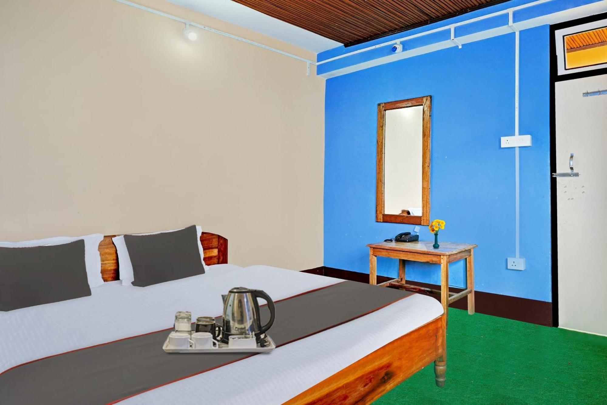 Capital O Basera Resort Padamchen Exterior photo